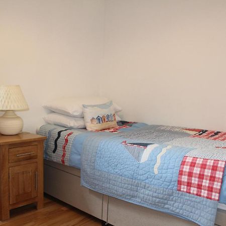 Ceol Na Mara Cottage By The Sea Nairn Exteriör bild