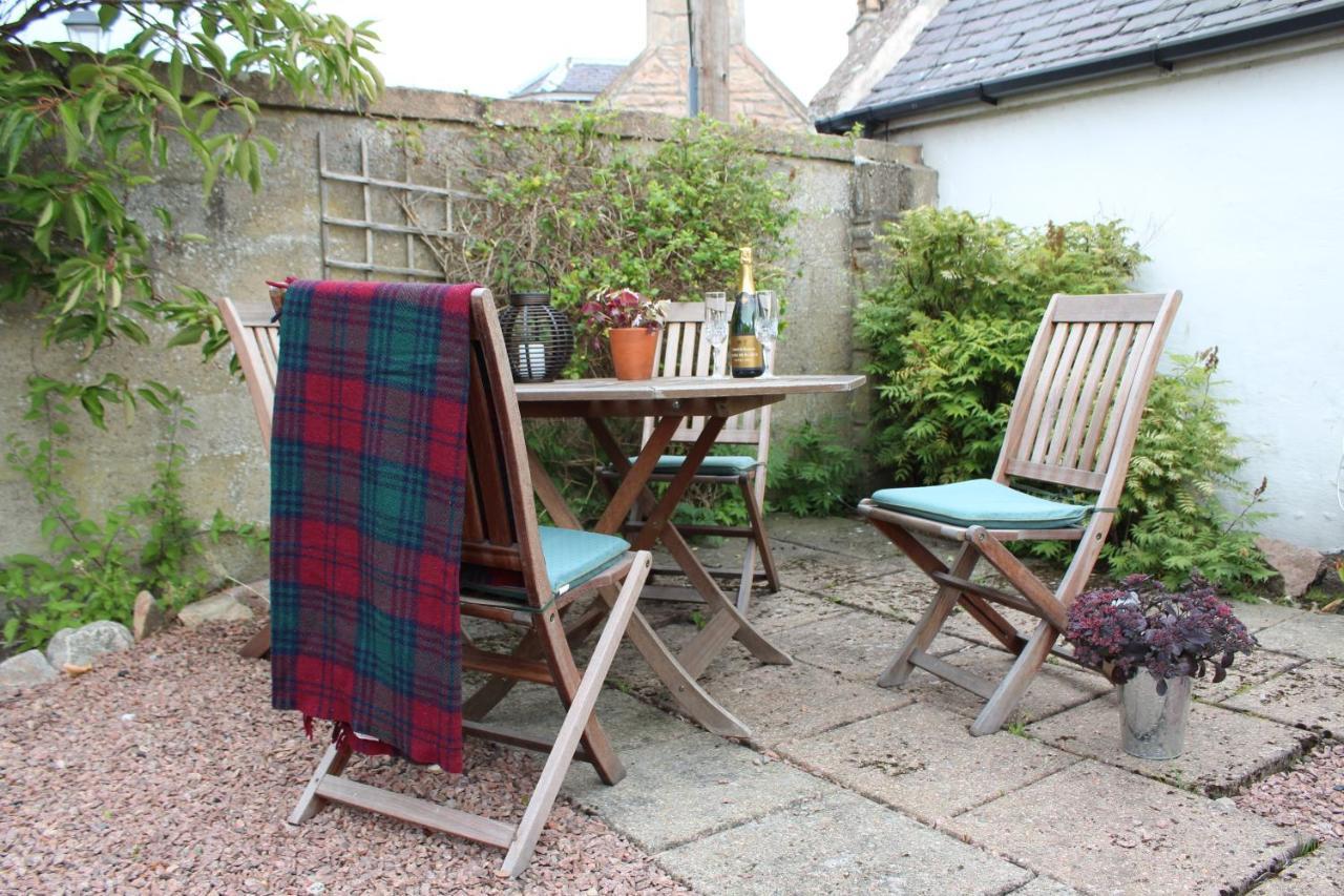 Ceol Na Mara Cottage By The Sea Nairn Exteriör bild