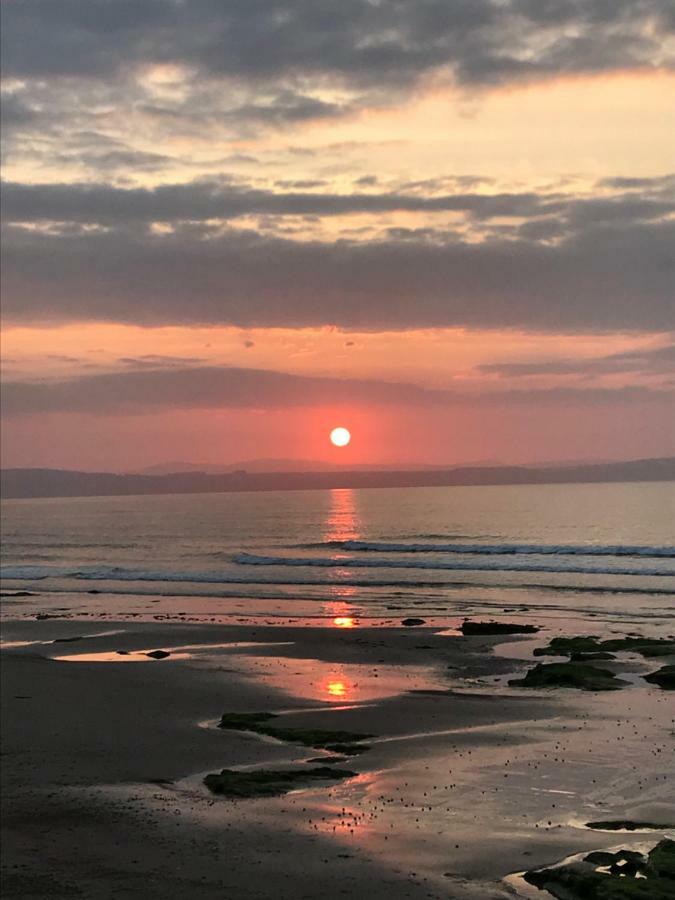 Ceol Na Mara Cottage By The Sea Nairn Exteriör bild