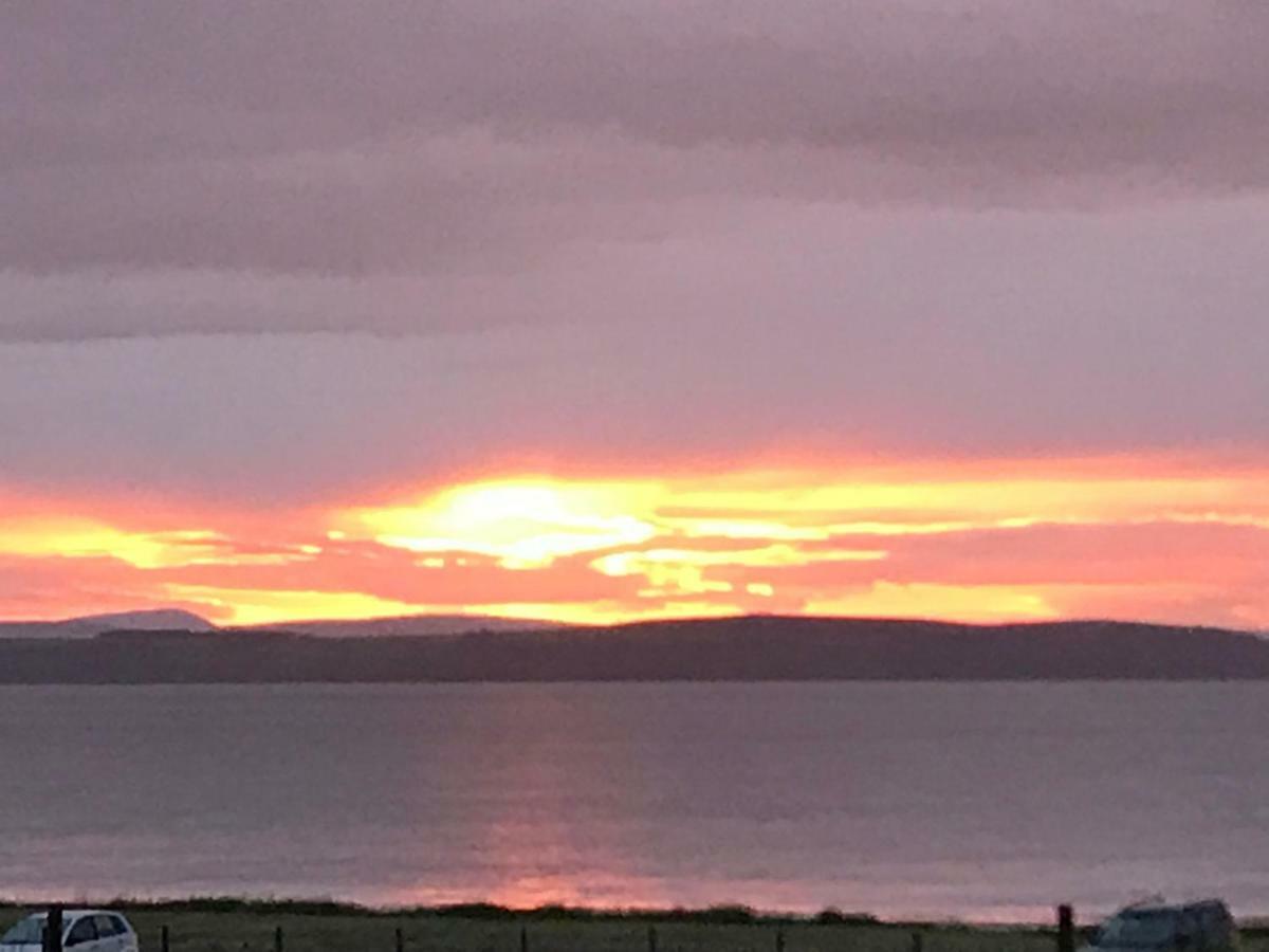 Ceol Na Mara Cottage By The Sea Nairn Exteriör bild